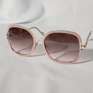 Jessica Simpson Sunglasses